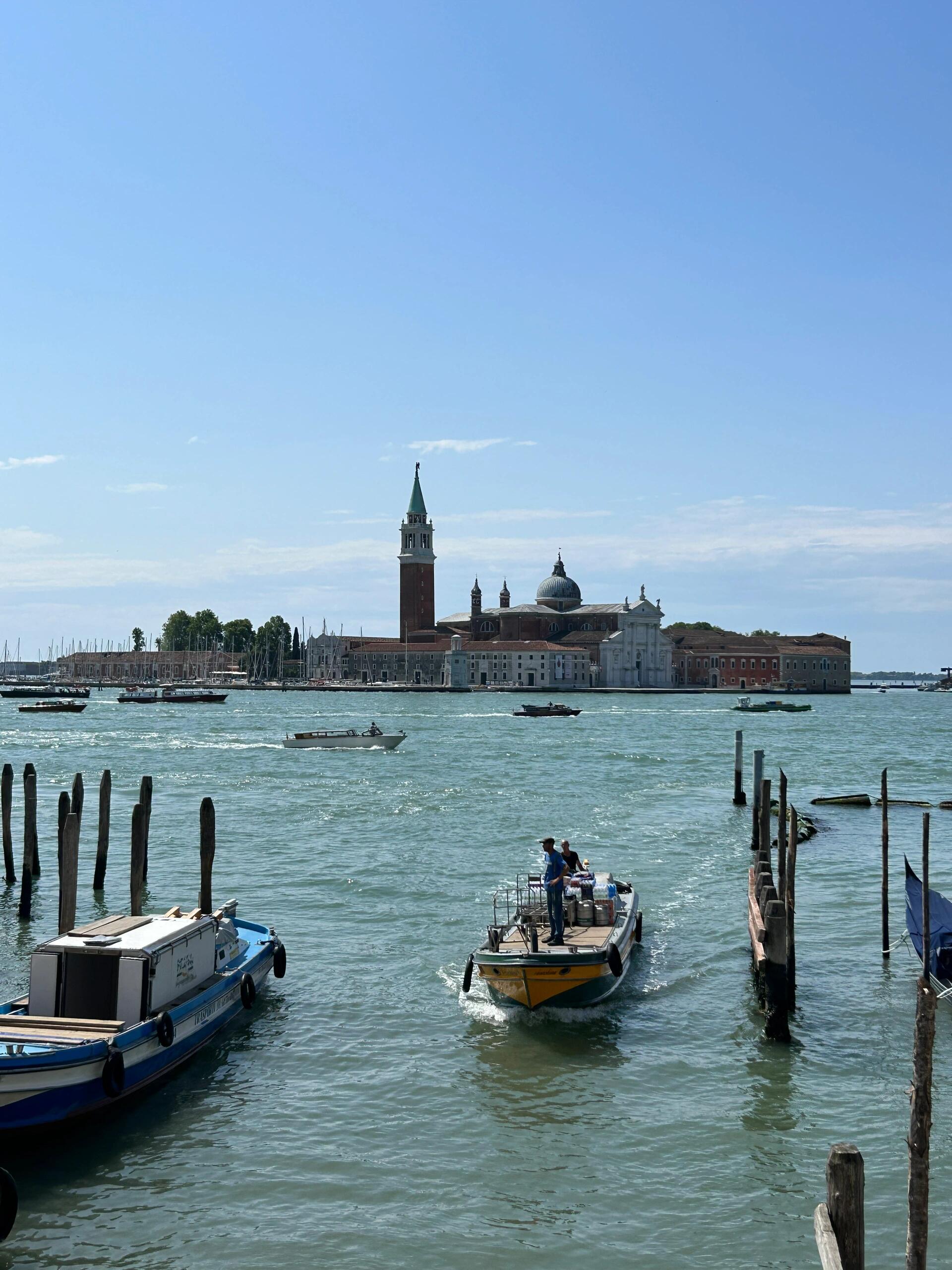 Nomad Signature Italy